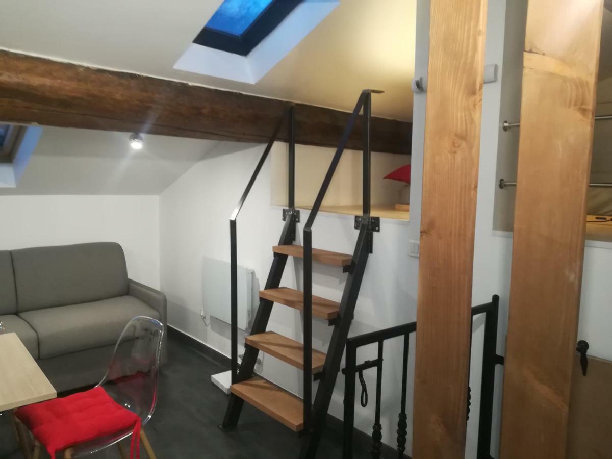 Lyon Apartment ภายนอก รูปภาพ