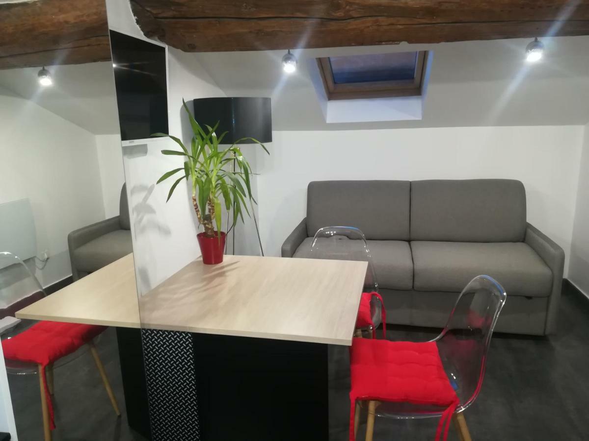 Lyon Apartment ภายนอก รูปภาพ