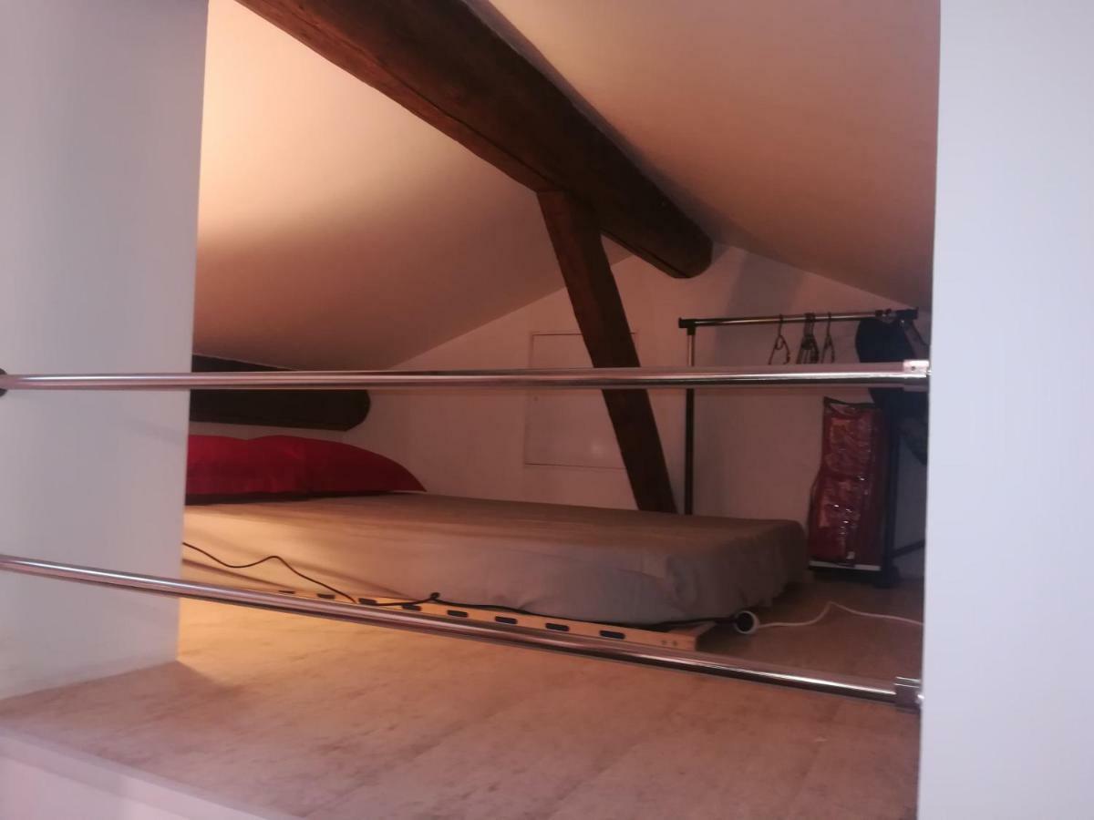 Lyon Apartment ภายนอก รูปภาพ